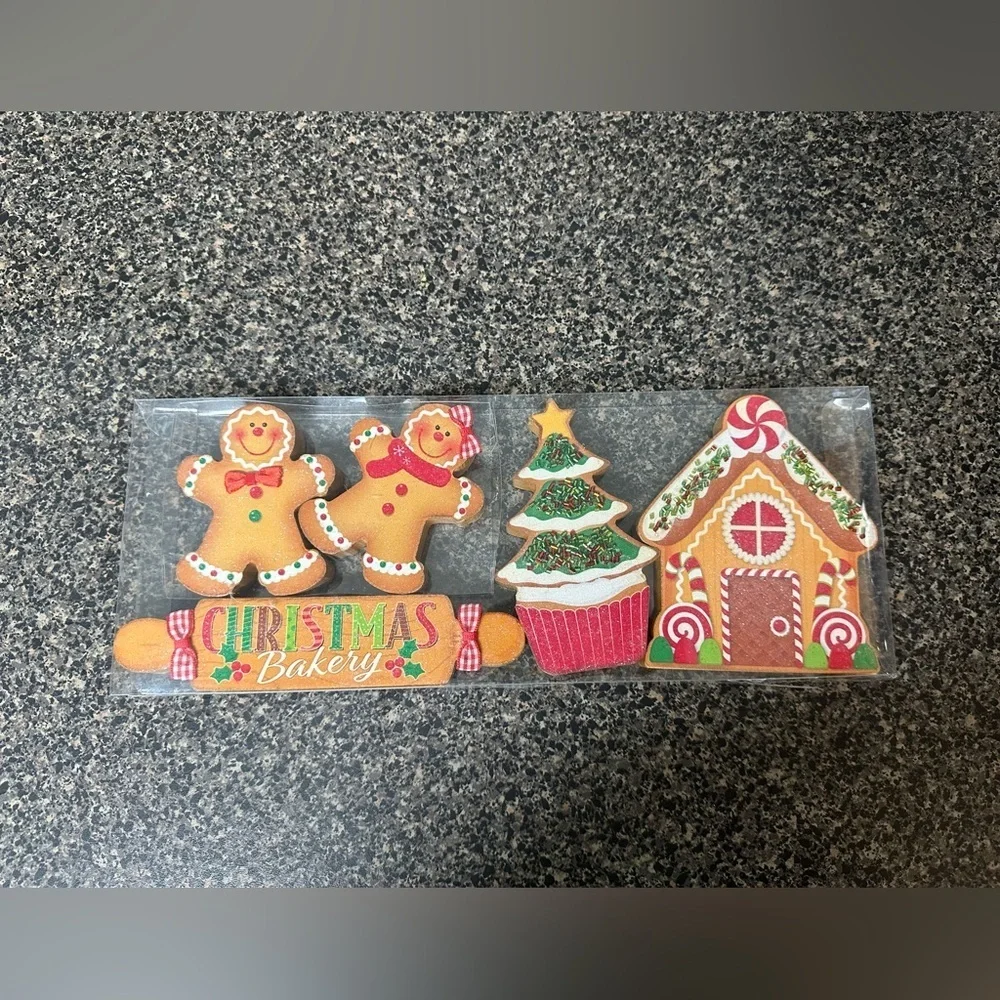 Gingerbread Christmas Tiered Tray Village Set